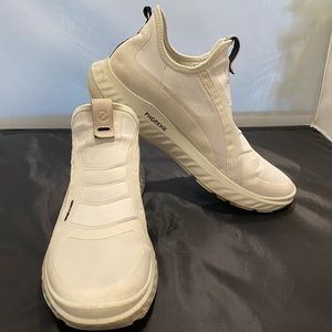 Ecco Sport ATH-1FW Alpha Slip On Sneaker Size 40 (9-9.5) Women’s White
